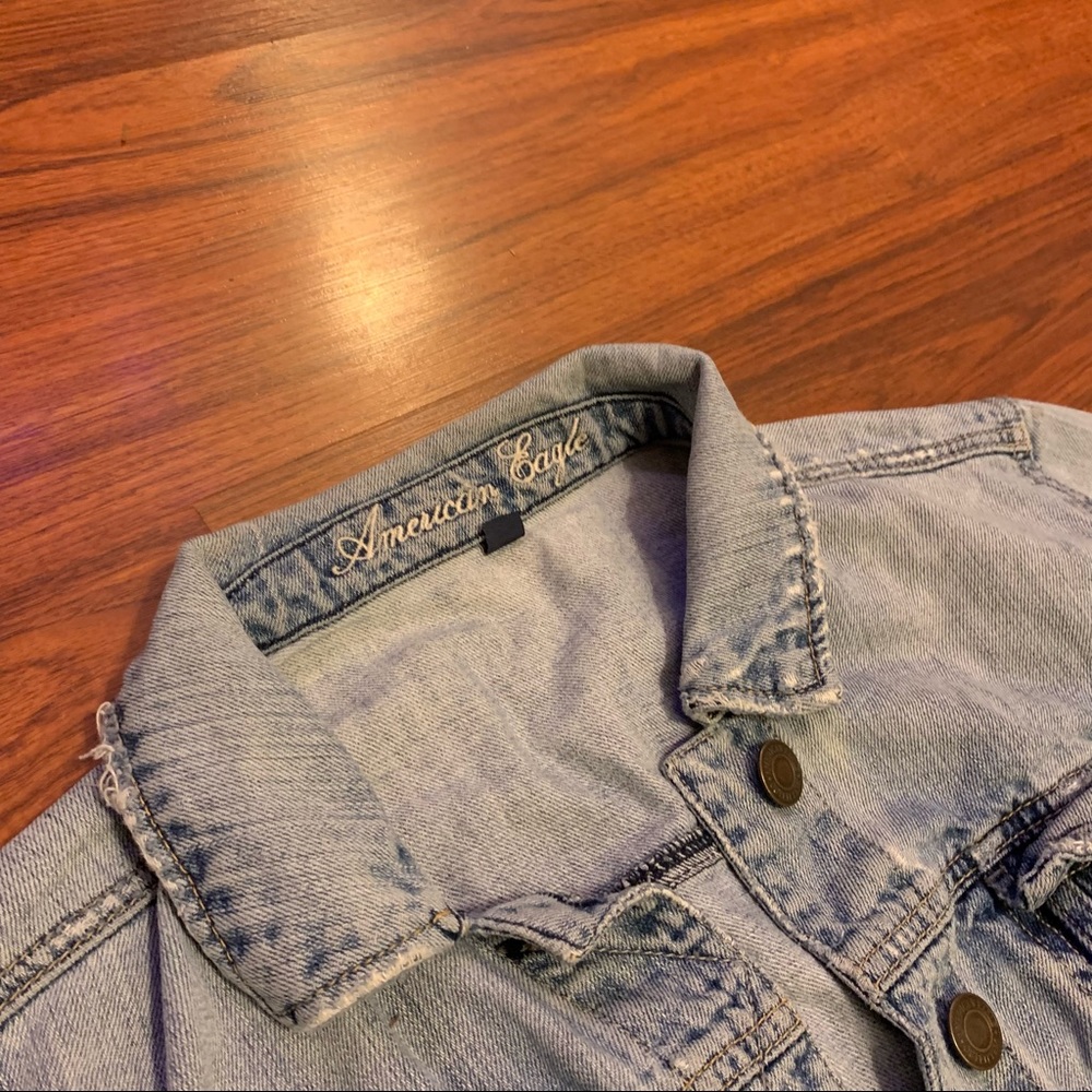 American eagle women’s denim jacket